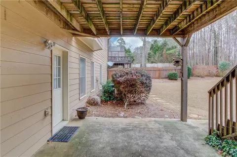 Exterior - 3090 Oak Hampton Way, Duluth, GA 30096 photo 6 of 10