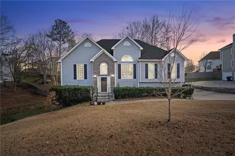 190 Steeple Chase Trl, Dallas, GA 30132