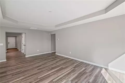 Living - 1002 Rainier Dr, Euharlee, GA 30145 photo 1 of 4