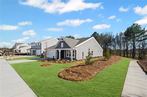 Exterior - 1002 Rainier Dr, Euharlee, GA 30145 photo 4 of 10