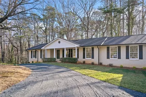 414 Dogwood Dr, Canton, GA 30114