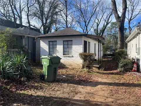1093 Smith St SW, Atlanta, GA 30310