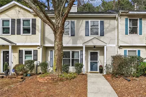 634 Stratford Grn, Avondale Estates, GA 30002