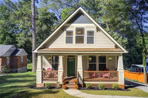 3109 Dogwood Dr, Atlanta, GA 30354