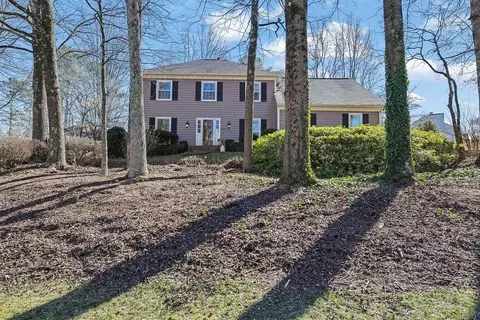 2317 Marneil Dr NE, Marietta, GA 30062