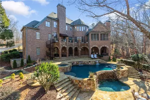 4755 Riverview Rd, Atlanta, GA 30327