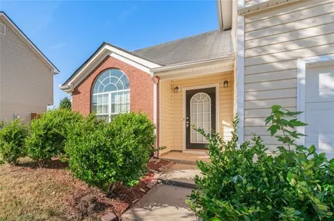 80 Keyton Dr, Covington, GA 30016 photo 4