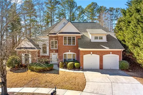 4008 Creekview Ridge Ct, Buford, GA 30518