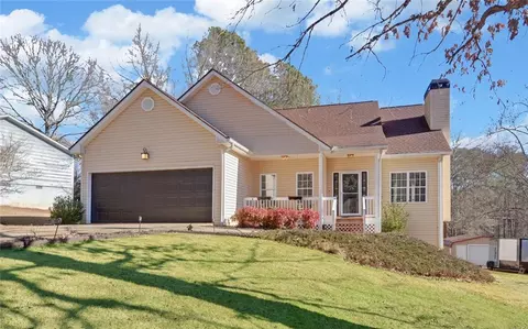 4840 Holiday Villa Dr, Gainesville, GA 30504