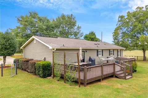 Exterior - 2700 Walton Downs Rd, Monroe, GA 30655 photo 6 of 18