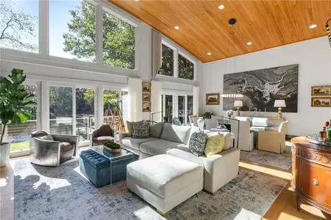 1377 Ragley Hall Rd NE, Atlanta, GA 30319