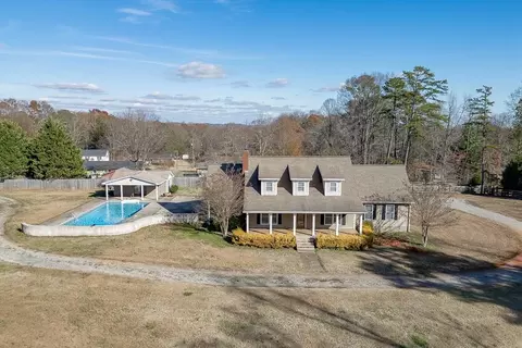 4115 Tanners Mill Rd, Braselton, GA 30517
