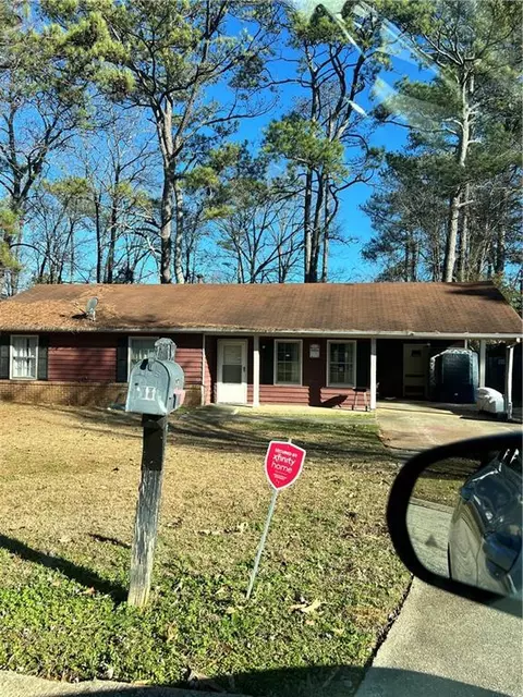 1779 Big Horn Ct SE, Conyers, GA 30013