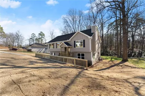 171 Hillcrest Dr, Commerce, GA 30529 photo 5