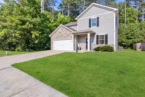 7977 Rudder Cir, Fairburn, GA 30213