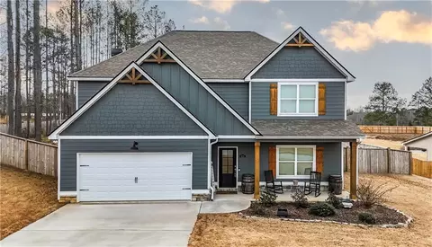 225 Tripp Ln, Carrollton, GA 30117
