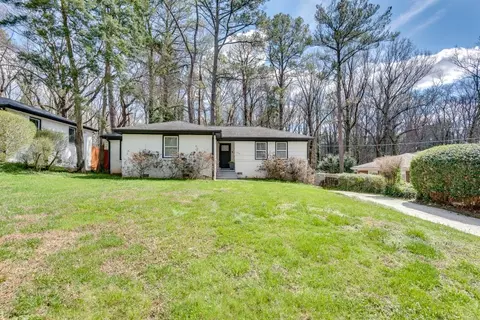 2740 Rollingwood Ln SE, Atlanta, GA 30316
