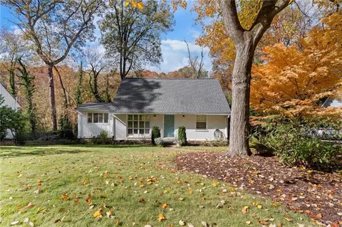 2676 Ridgemore Rd NW, Atlanta, GA 30318