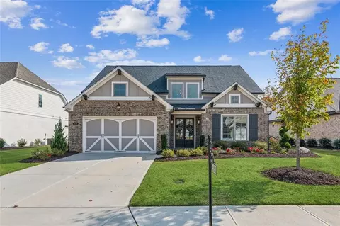 3920 Sugarloaf Dr, Cumming, GA 30028
