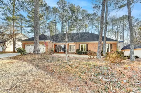 11170 Bentley Chase Dr, Johns Creek, GA 30097
