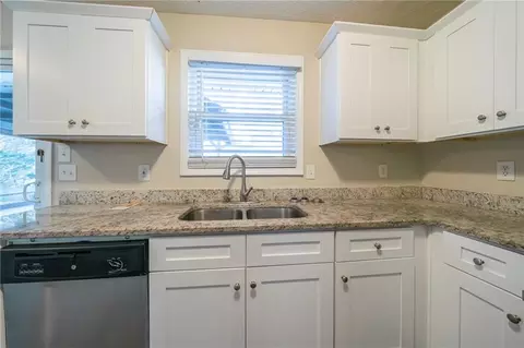 20 Porter Ct, Hampton, GA 30228 photo 5