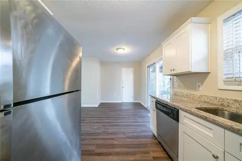 20 Porter Ct, Hampton, GA 30228 photo 7