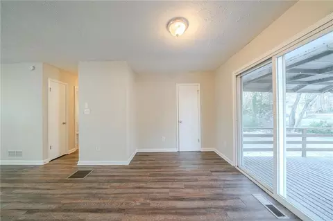 20 Porter Ct, Hampton, GA 30228 photo 9