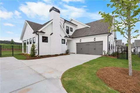 515 Pearl St, Cumming, GA 30040