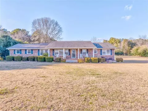 1987 Rome Rd, Calhoun, GA 30701