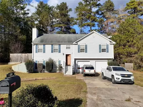 43 Lakemoore Ct, Douglasville, GA 30134