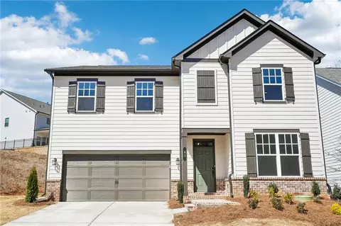 43 Mayfair St, Dawsonville, GA 30534
