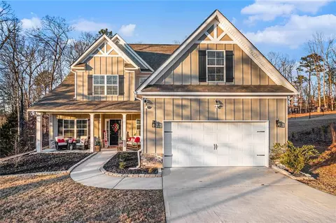 3027 Sarah Ln, Griffin, GA 30224