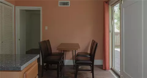 116 Pine Ave, Commerce, GA 30529 photo 3