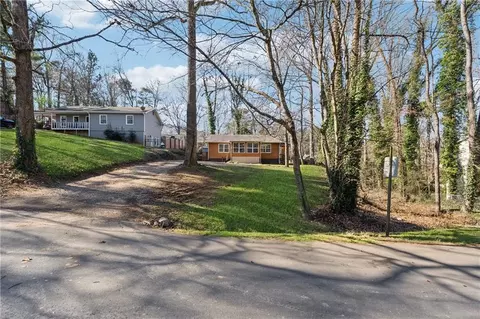 3150 Halifax Dr, Cumming, GA 30041