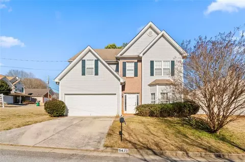 5470 Walnut Ln, Lithonia, GA 30038