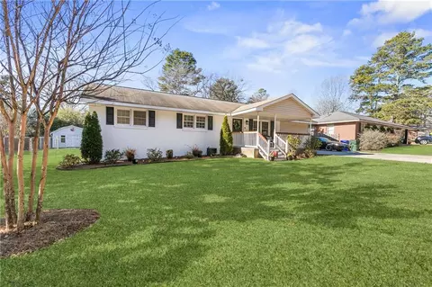 1207 Eastview Rd NE, Conyers, GA 30012