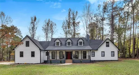 3569 Lynne Rd, Powder Springs, GA 30127