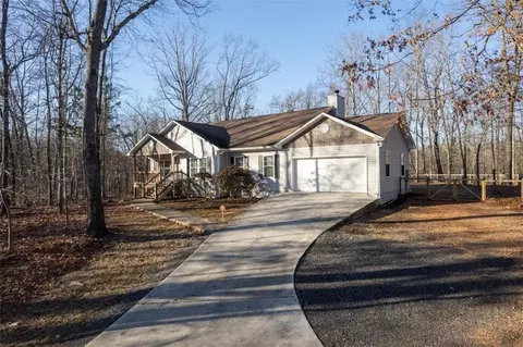 5614 Central Church Rd, Douglasville, GA 30135