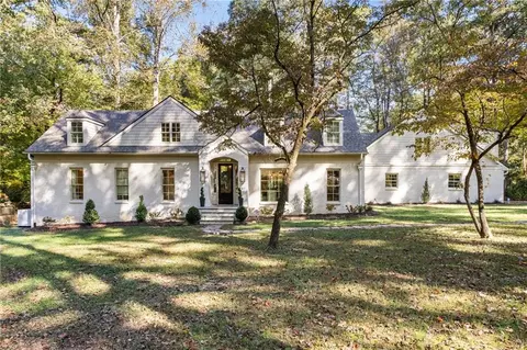705 Old Post Rd, Atlanta, GA 30328
