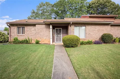 1491 Stoneleigh Way, Stone Mountain, GA 30088