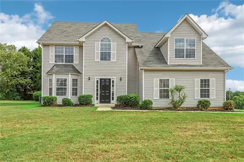 4217 Lancelot Pl, Ellenwood, GA 30294