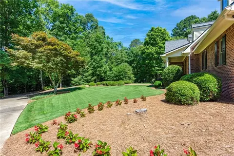 Exterior - 263 E Boling Rd, Jasper, GA 30143 photo 21 of 25