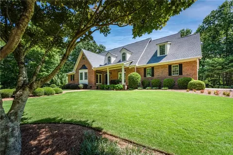 Exterior - 263 E Boling Rd, Jasper, GA 30143 photo 2 of 25