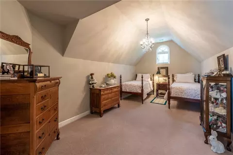 Bedroom - 263 E Boling Rd, Jasper, GA 30143 photo 7 of 10