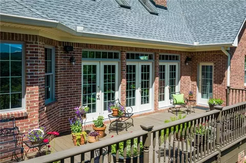 Exterior - 263 E Boling Rd, Jasper, GA 30143 photo 4 of 25