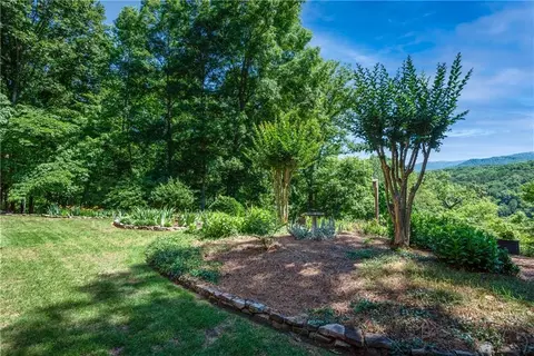 Exterior - 263 E Boling Rd, Jasper, GA 30143 photo 10 of 25