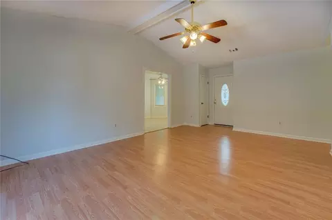 30 Oakbrook Ct, Covington, GA 30016 photo 4