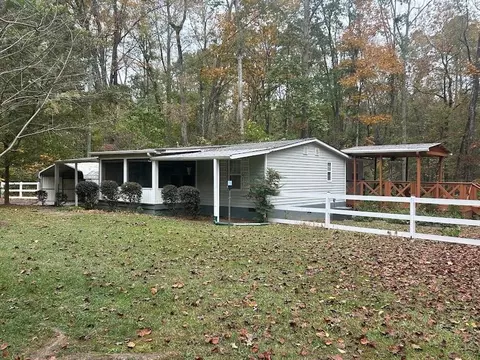 3780 Hutcheson Ferry Rd, Whitesburg, GA 30185