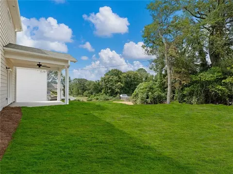 Exterior - 85 Williamson St, Winder, GA 30680 photo 9 of 13