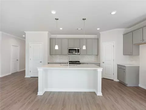 Kitchen - 85 Williamson St, Winder, GA 30680 photo 3 of 7